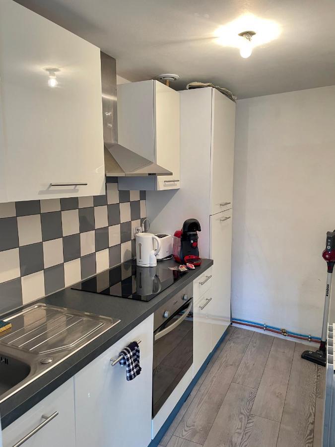 Appartement Entier Moissac Centre 30 M2 Calme Avec Cour Interieure Pour Velos A 50M Du Marche De Moissac Exterior foto